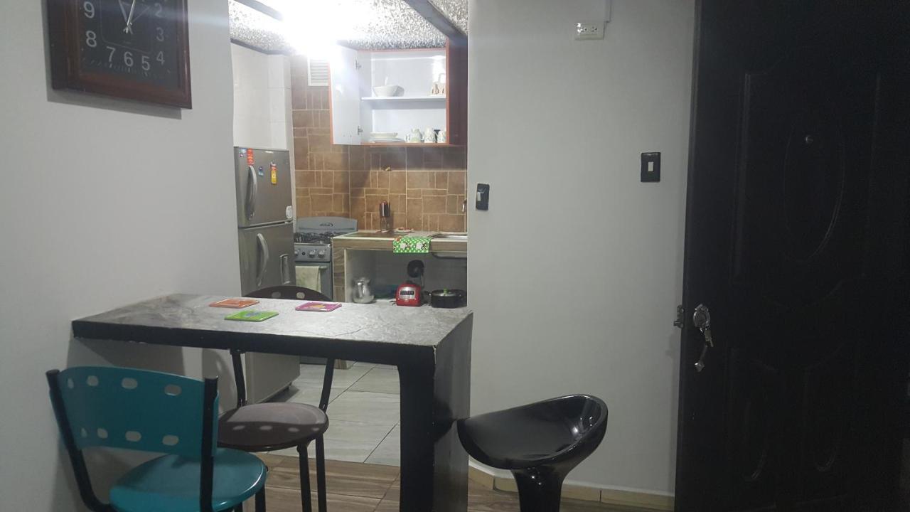 Apartamento Cerca Aeropuerto, Fotos Y Huellas Para Visa Americana, Embajada Eeuu Bogota Exterior photo