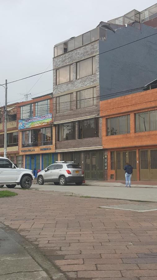 Apartamento Cerca Aeropuerto, Fotos Y Huellas Para Visa Americana, Embajada Eeuu Bogota Exterior photo