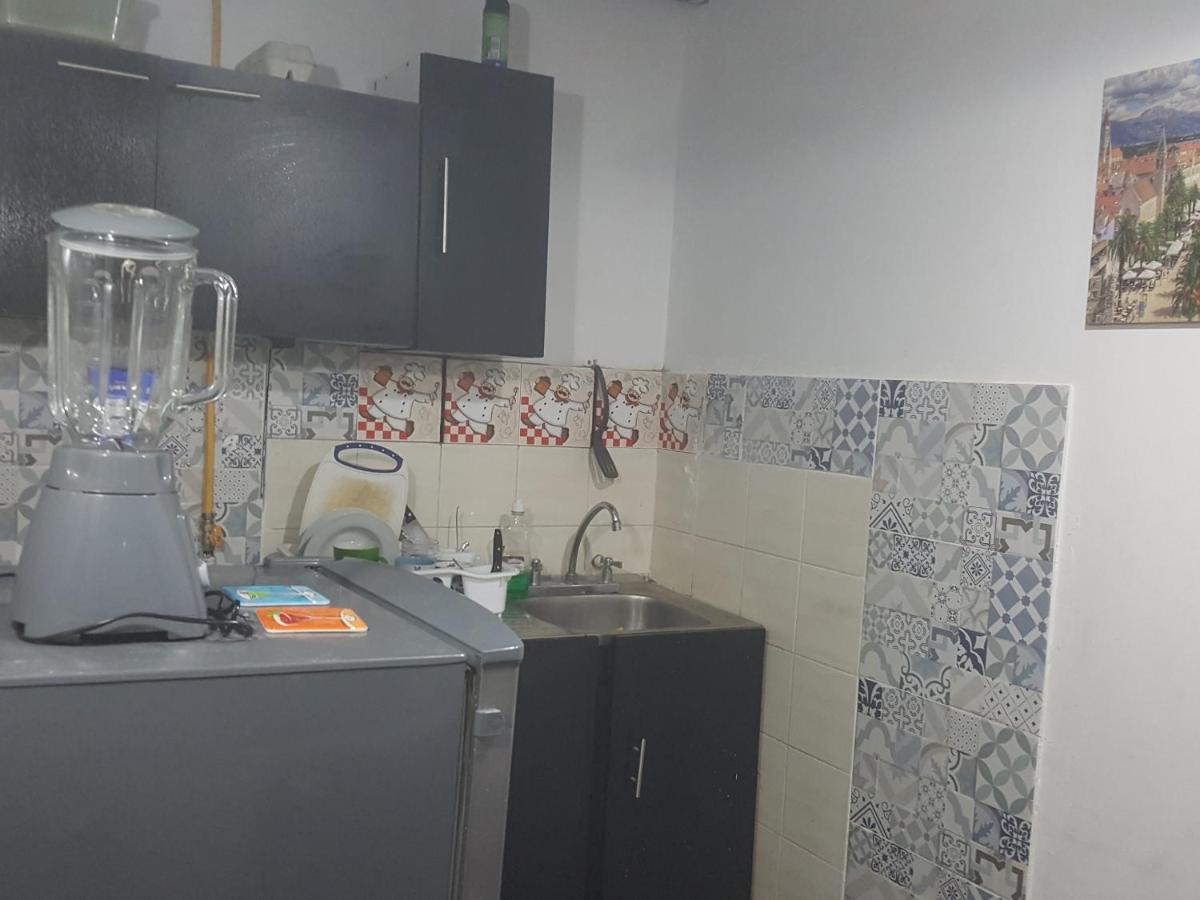 Apartamento Cerca Aeropuerto, Fotos Y Huellas Para Visa Americana, Embajada Eeuu Bogota Exterior photo